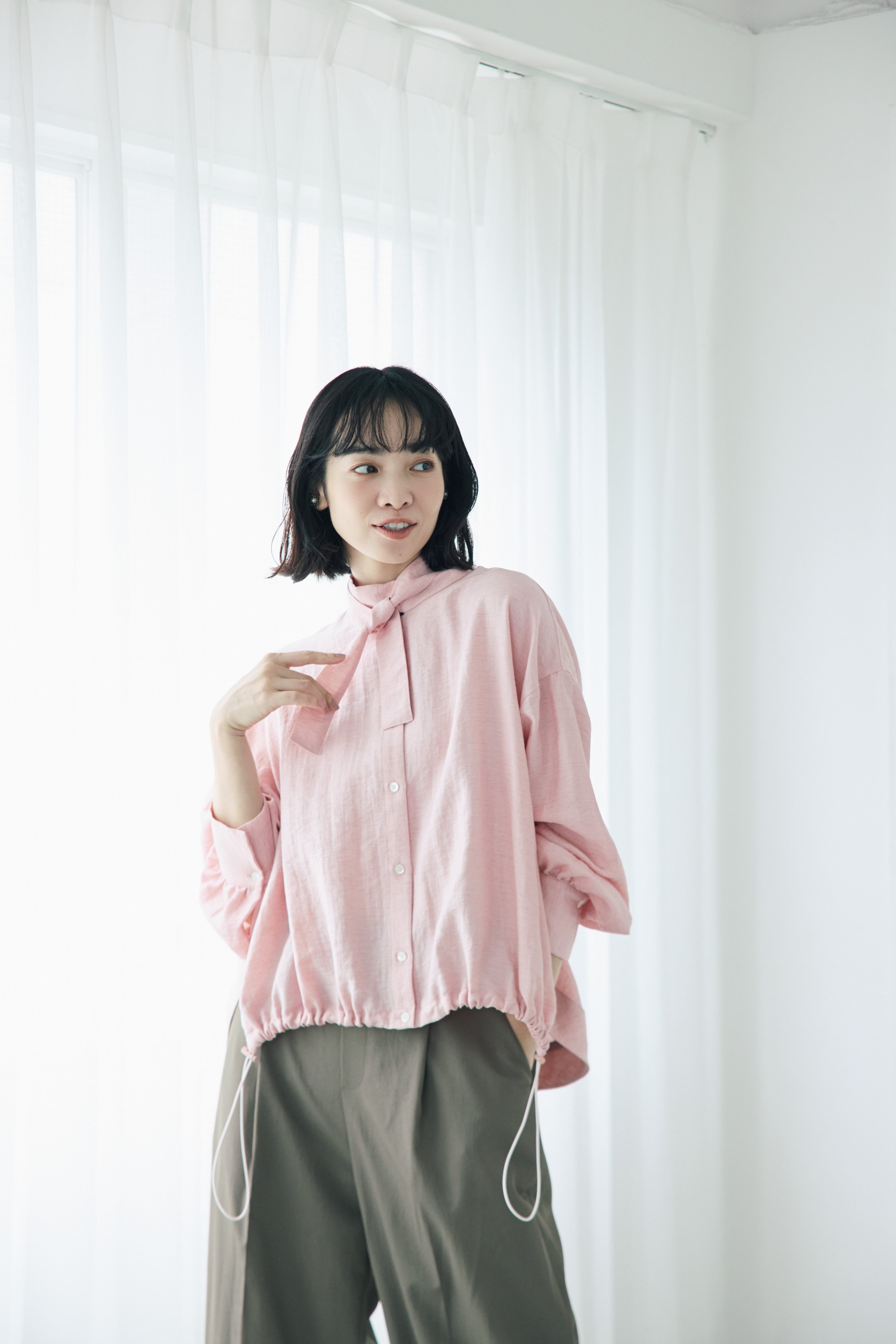 Tie-neck Drawstring Shirt