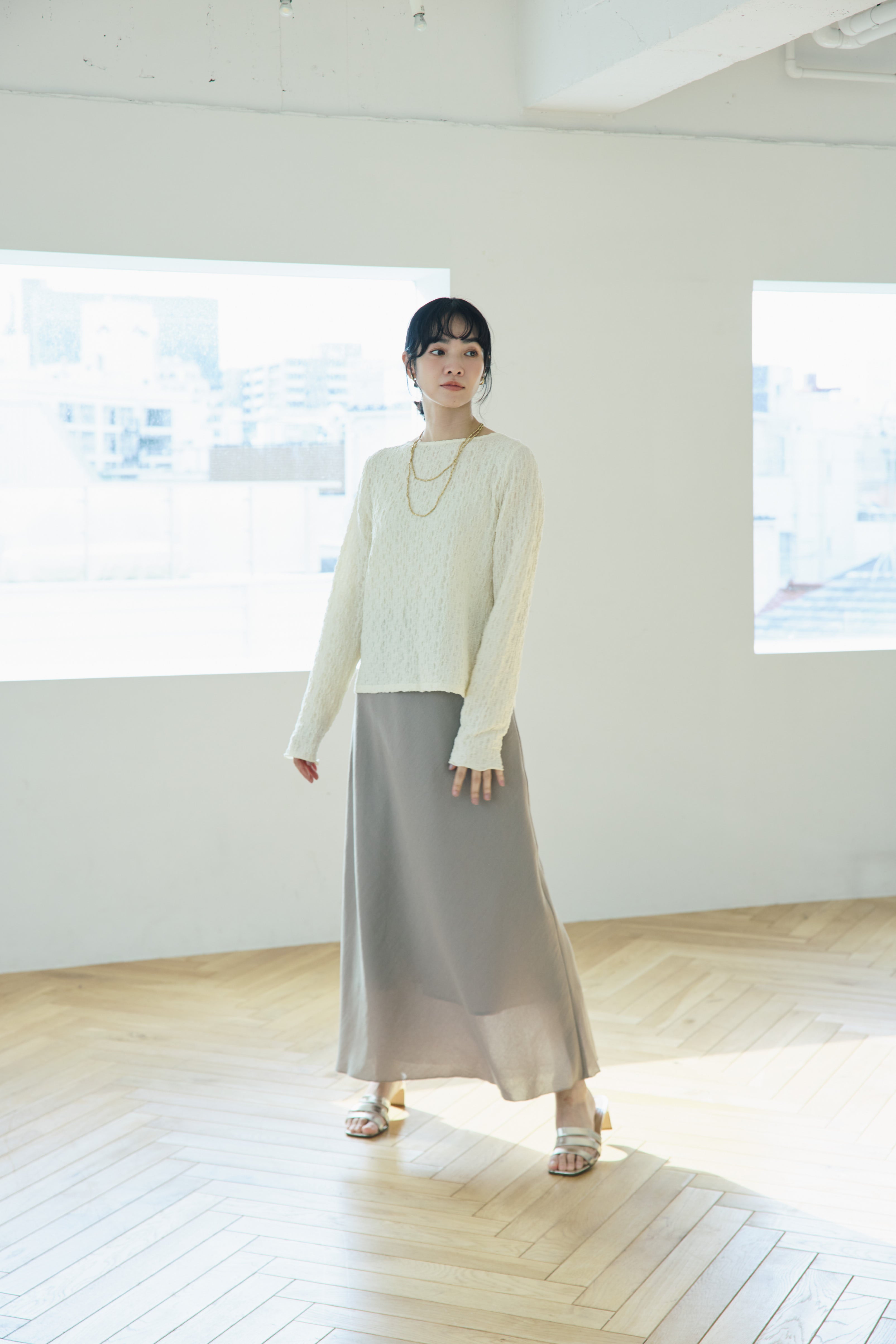 Crinkle Fabric Pullover