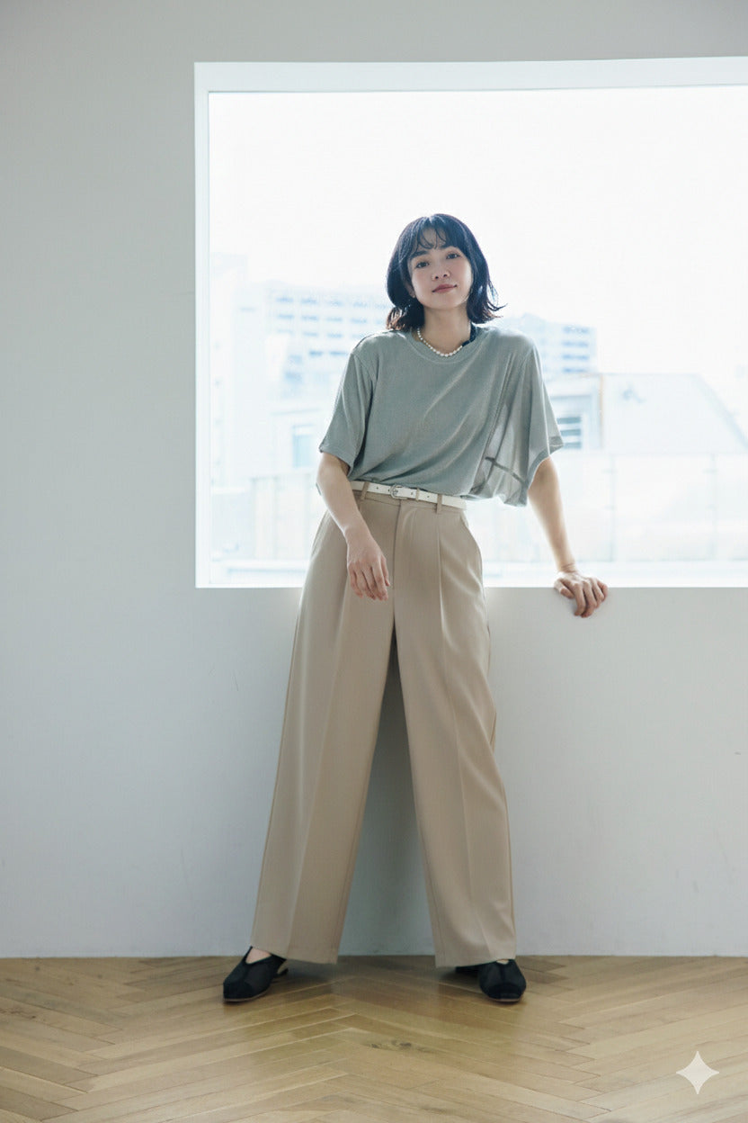 Side-Tuck Wide Pants