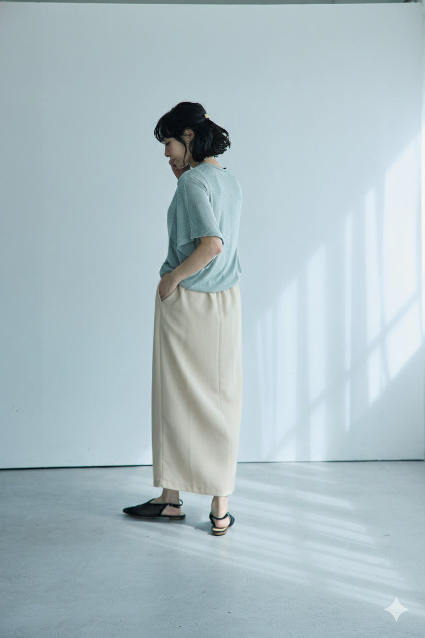 Double Box Tuck Tight Skirt