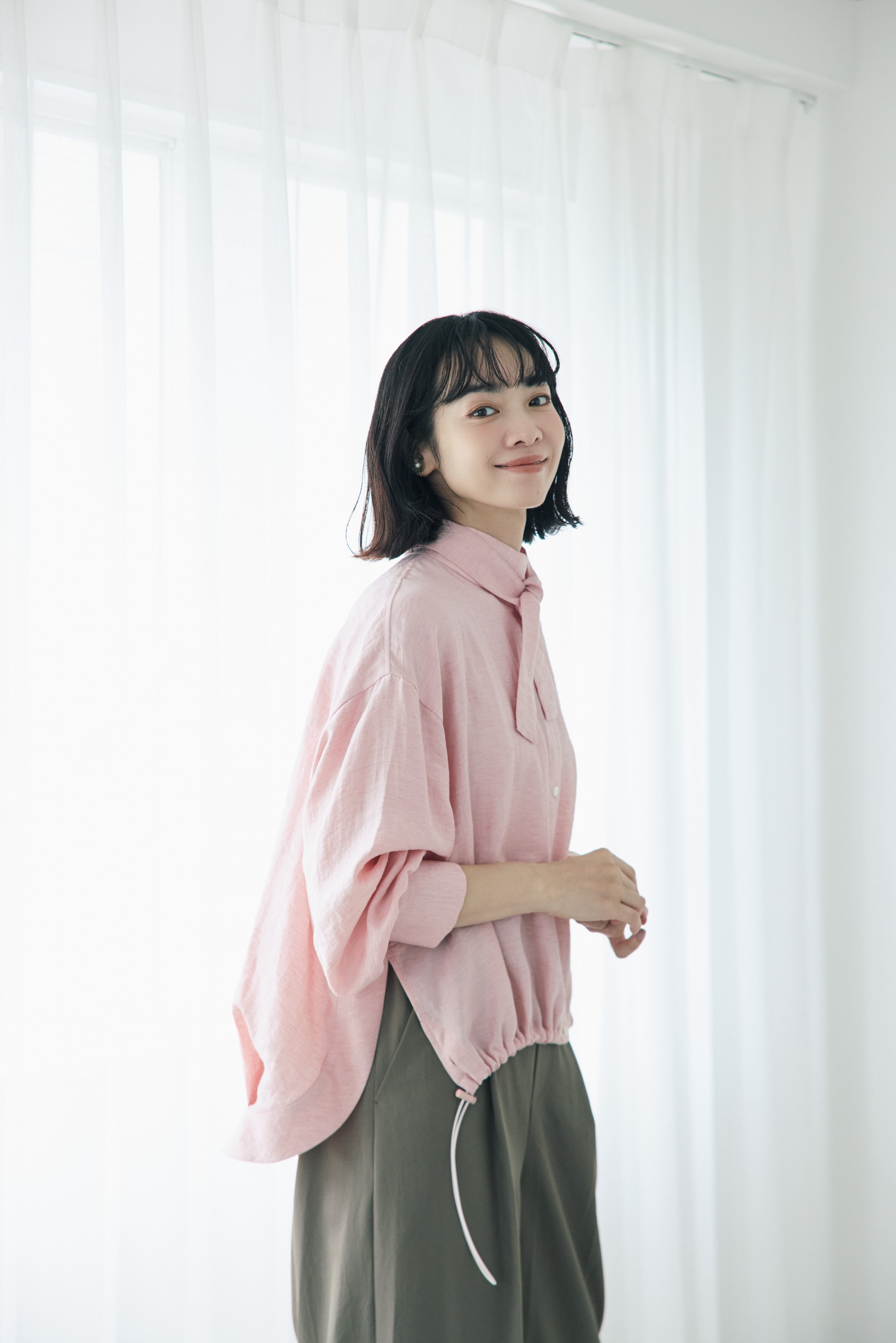 Tie-neck Drawstring Shirt