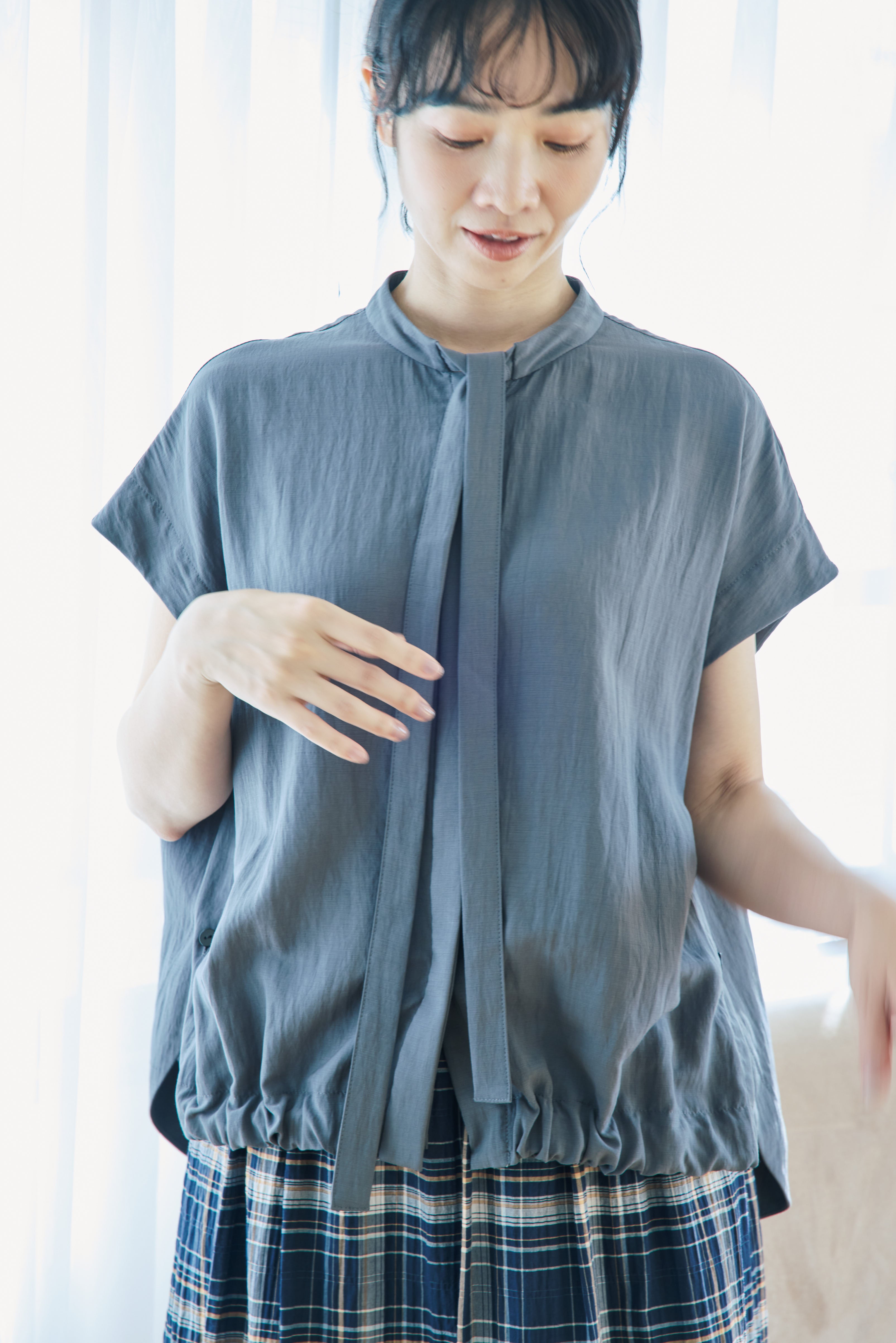 Bow-Tie French Sleeve Blouse